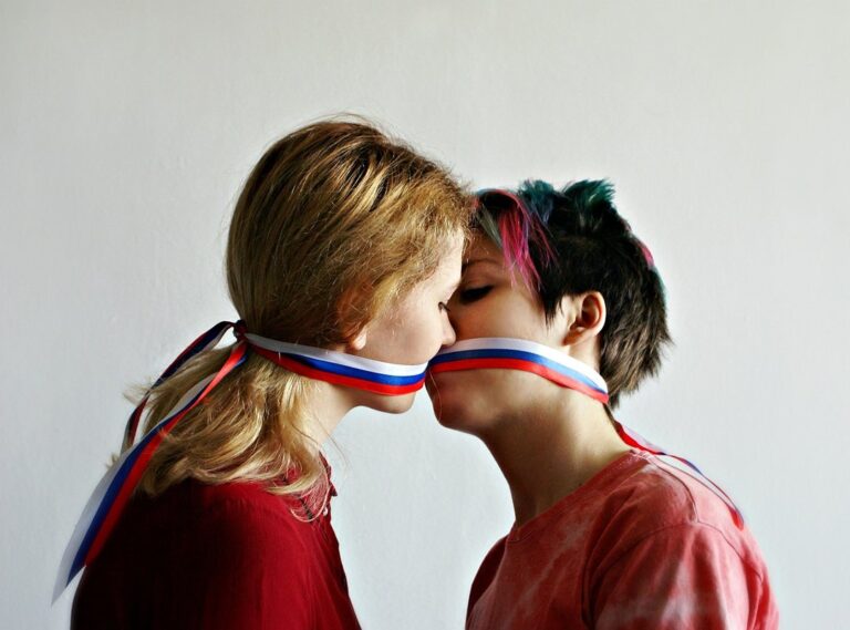 grace charis lesbian