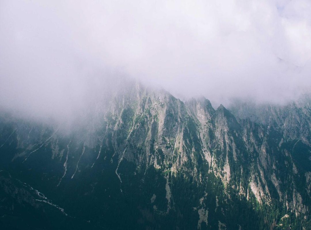 Drawing Unique Symbols: The Infinity Love Knot